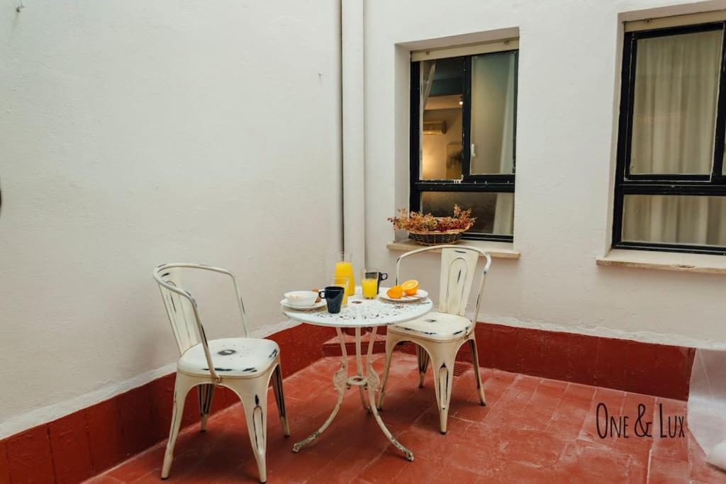 O&L Aire - Spacious And Bright Apartment In The Heart Of 塞维利亚 外观 照片